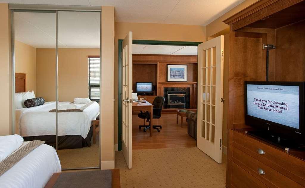 Temple Gardens Hotel & Spa Moose Jaw Bilik gambar